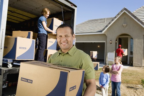 Packing and moving preparation for customers in Liverpool